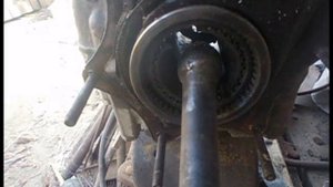 Жесть не на СТО. Неисправность заднего редуктора ЛУАЗа.