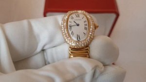 Винтажные часы Cartier по прежнему в цене!