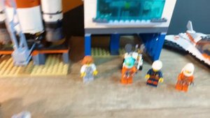 Lego набор Космическая Станция. LEGO CITY КОСМИЧЕСКАЯ РАКЕТА И ПУНКТ УПРАВЛЕНИЯ ЗАПУСКОМ 60228