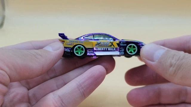 MINI-GT 1/64 Nissan Nissan Silvia (S15) LB-Super Silhouette #555 2022 Formula Drift Japan смотреть онлайн