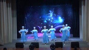 народный танец "Лебедь белая"