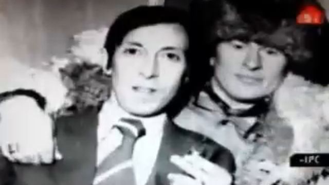 Аркадий Северный__Звёзды зажигаются хрустальные....flv
