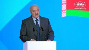 Лукашенко предлагает создать импортозамещающие программы для загрузки предприятий