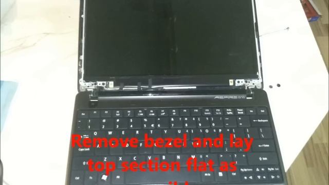 Acer Aspire One 722 LCD screen replacement смотреть онлайн