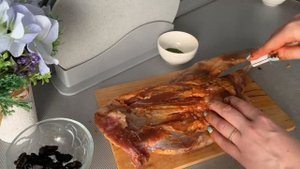 Баранья Ножка (Лопатка) Запеченная в Духовке в Рукаве с Черносливом