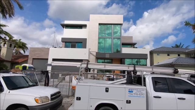 ЕСЛИ НАС СОЗДАЛ НЕ БОГ ! НАШИ ТЕЛА СКАФАНДРЫ ! ЭТИМ ВАС ЗАСТАВЯТ ! ЧЕЛОВЕЧЕСКАЯ ФЕРМА ! \ США смотреть онлайн