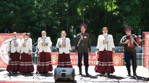 "Летит, летит по полю конь буланый" народный фольклорный казачий ансамбль «Конязёк»