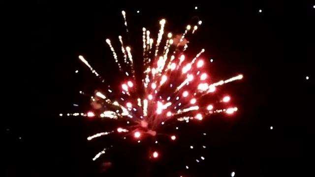 Феерверк.День независимости в г.Енакиево 2013 смотреть онлайн