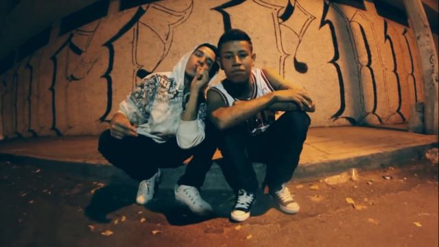 QBA - Me Gusta Caminar Por El Vecindario | Video Oficial | HD