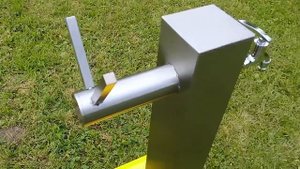 Колонка водоразборная с держателем для шланга