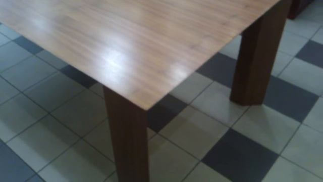 Стол Обеденный из МДФ Шпонированного Орехом Калифорнийским . Столы под заказ для всей Украины. смотреть онлайн