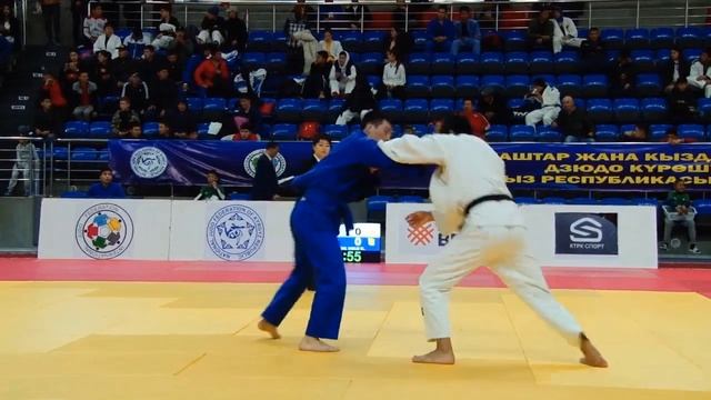 Спорт. Дзюдо. Первенство Кыргызстана среди юниоров-2019. День 2 (Мат A Часть 1) смотреть онлайн