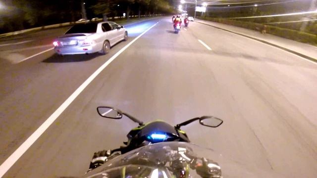 Racer Skyway ночные покатушки с мото братьями. смотреть онлайн