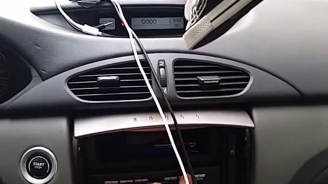 Как снять магнитолу лагуна 2