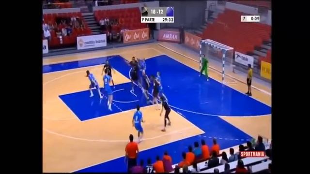 Татаринцев   Alexander Tatarintzev Liga Aragon Reale Ademar 20 April 2013