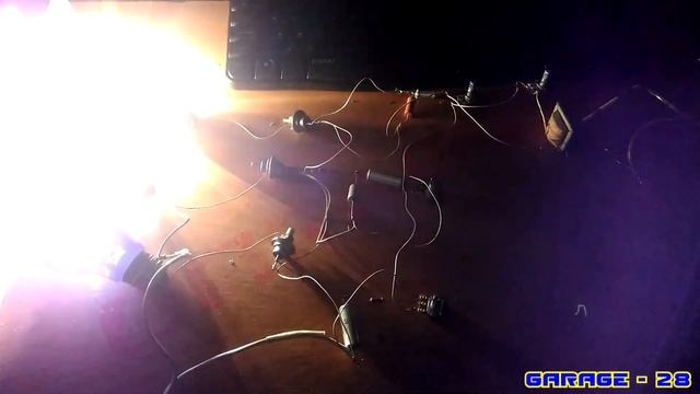 ТРЁХКАНАЛЬНАЯ САМОДЕЛЬНАЯ СВЕТОМУЗЫКА, КУ202Н СВОИМИ РУКАМИ DIY Three-channel self-made colormusic смотреть онлайн