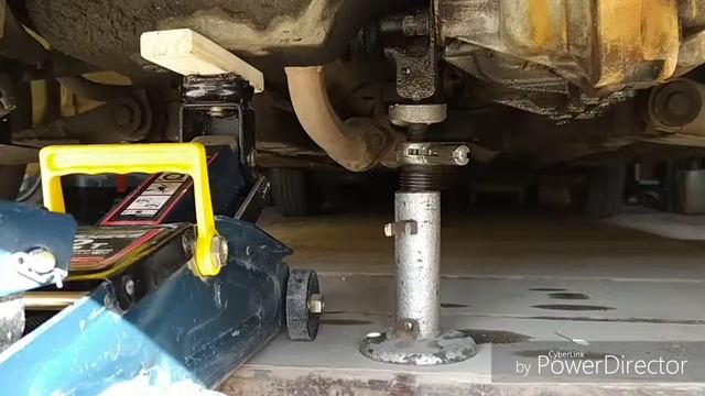Меняю подушку двигателя автомобиля ЗАЗ СЕНС 1,3 HD