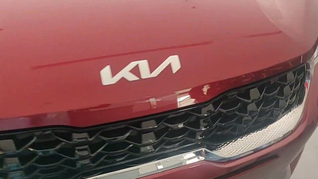 NEW KIA Sonet 2021 HTK Plus Red With Alloys @thebuyerguide смотреть онлайн