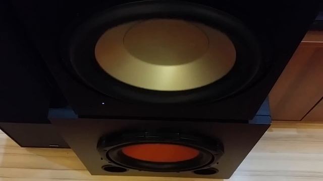 Subwoofer Jamo J-12 and Yamaha dsp-a1092