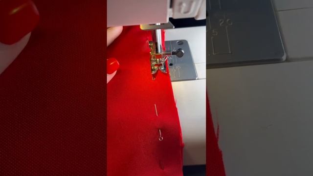 Готовы отправиться «за кулисы» пошива? #wildberries #бантручнойработы #бант #ozon #украшения #тренд смотреть онлайн