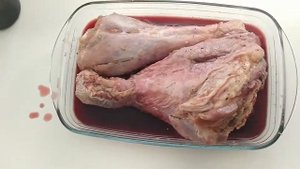 Индейка в красном вине