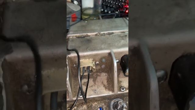 Ремонт блока управления харвесторной головки HHM JOHN DEERE смотреть онлайн