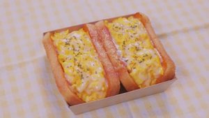 Вкусные тосты с яйцом, ветчиной и сыром!