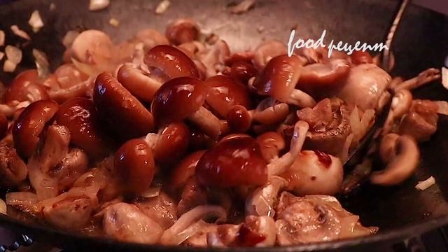 Лучший ПОСТНЫЙ РЕЦЕПТ ГРЕЧКА ПО-БОГАТЫРСКИ С ГРИБАМИ И ЛУКОМ НА СКОВОРОРОДЕ Постное Меню ОБЕД и УЖИ смотреть онлайн