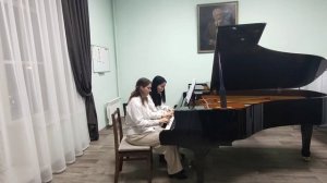 Н.Смирнова "Бразильский карнавал" для фп.в 4 руки.