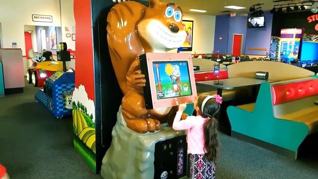 Хайди и Зидан покрасили машину в разные цвета! Видео для детей смотреть онлайн