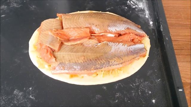 Открытый пирог с горбушей — видео рецепт