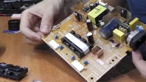 Пропадает изображение / гаснет подсветка. Монитор Samsung 940N. Ремонт инвертора