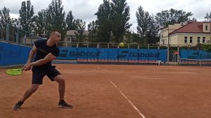 Теннис :) Бэкхенд (удар слева). Джокович и теннисный любитель. Анализ ошибок.