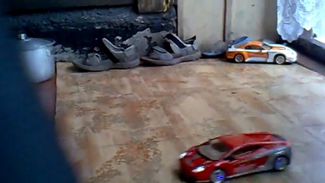 как сделать так чтоб игрушечная машинка заходила в заноз смотреть онлайн