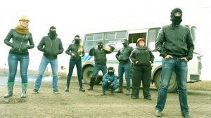 Грибы - тает лед (кавер) Подсолнухи - многодетный поселок. В Подсолнухах тает лед..