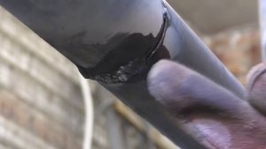 Как заварить трубу с течью