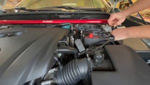 Mazda CX 3 -- how install a new Car Batterie ....