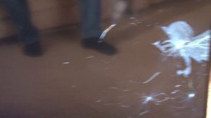 №080 TELEFUNKEN TF-LED50S10T2 с разбитой матрицей,есть нога,подставка.mp4