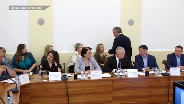 СЕРГЕЙ ДАМОВ ВОЗГЛАВИЛ ЕМЕЛЬЯНОВСКИЙ РАЙОН