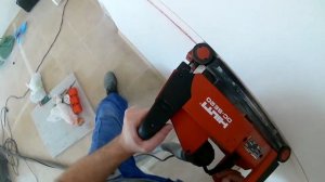 "HILTI DC-SE 20" горизонтальное штробление...