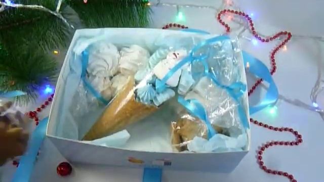 Новогодний сладкий бокс большой смотреть онлайн