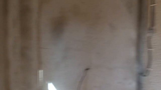 Монтаж плинтуса из плитки в котельной