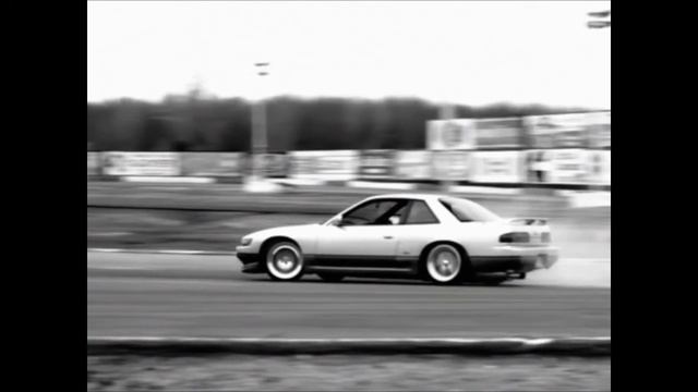 1990 Nissan Silvia (S13) (Commercial) (running in the 90s edit) смотреть онлайн