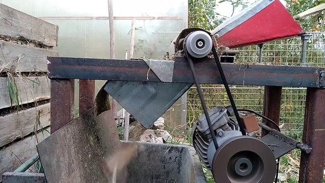 Заменил мотор на маломощный // Измельчитель огородный самодельный