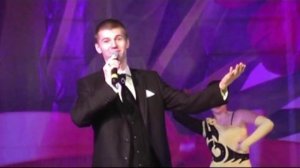 поёт Николай Горобец - Королева красоты