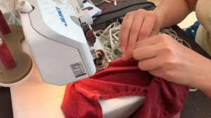 Как сшить бархатные трусики для купальника.