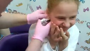 Идём прокалывать уши👂💆💅💇