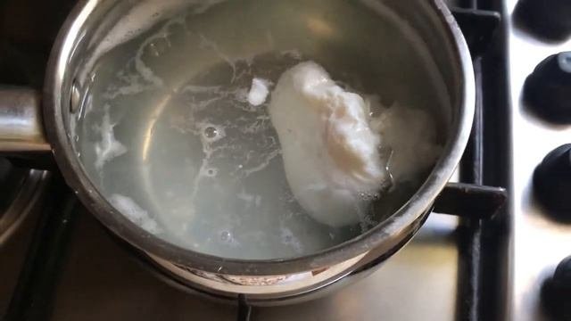 ЯЙЦА ПАШОТ ЭТО ПРОСТО! ТОЧНО ПОЛУЧИТСЯ + ПОДАЧА