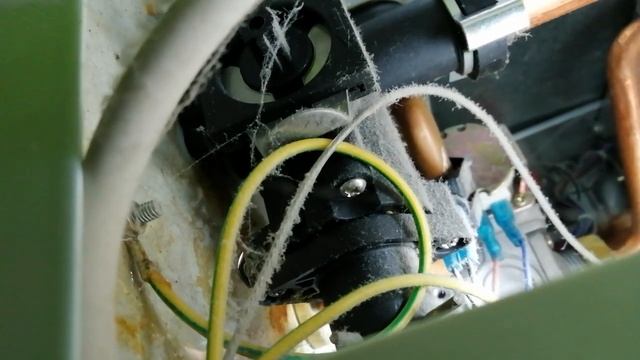 Котёл Ferroli F16 pro протекает. смотреть онлайн