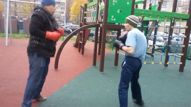 Спарринг на выносливость(работа по корпусу) смотреть онлайн